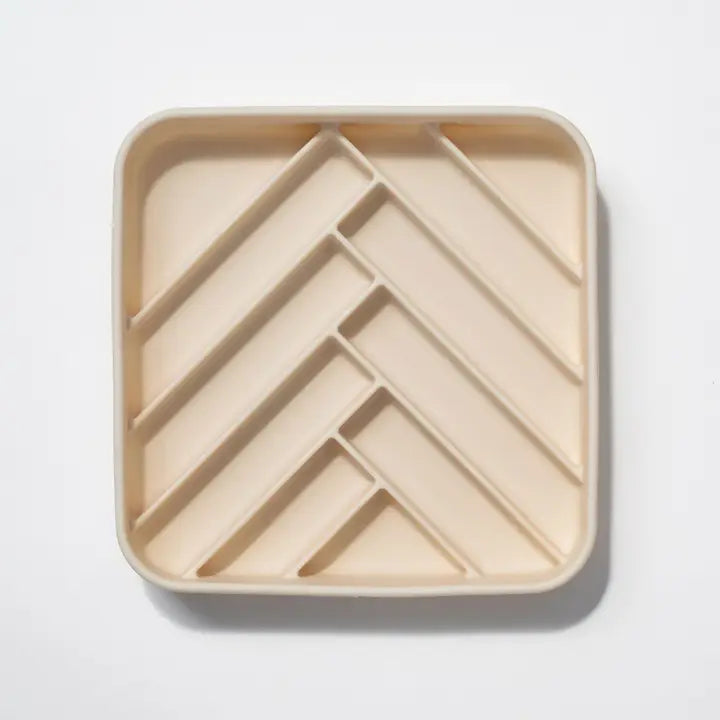 Dogged slow feeder bowl Chevron