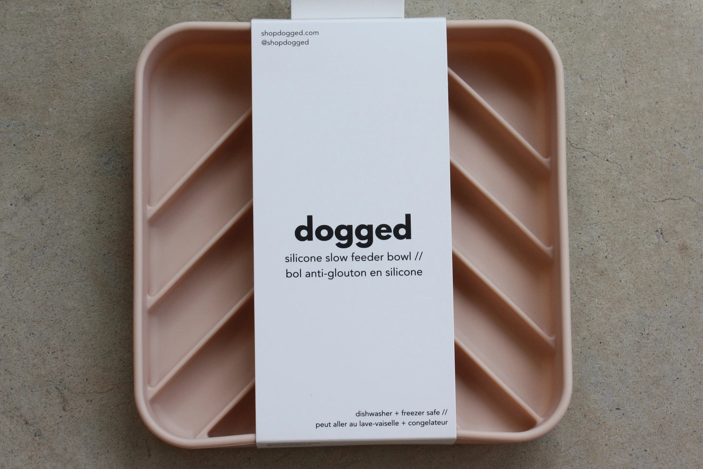 Dogged slow feeder bowl Chevron