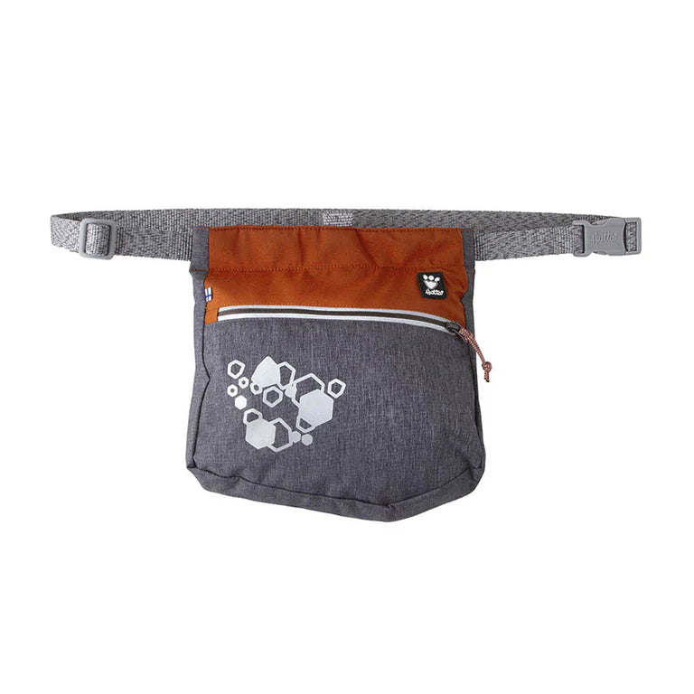 Hurtta ECO Treat Pocket Blackberry mix