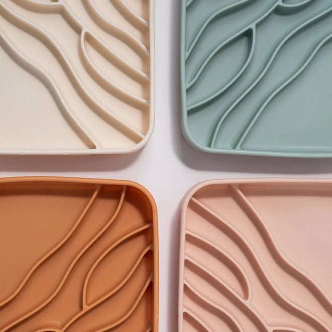 Dogged slowfeeder bowl Beach - Shop with Marley's