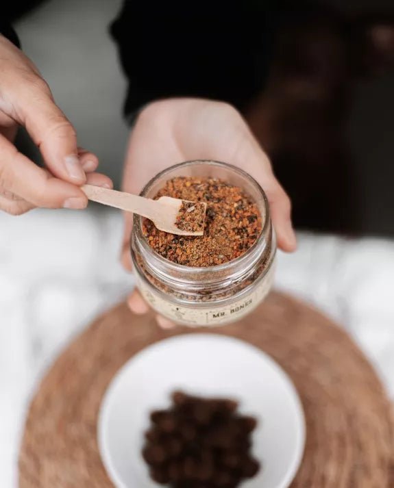 Mr. Bones Topper Anjovis (100gr) - Shop with Marley's