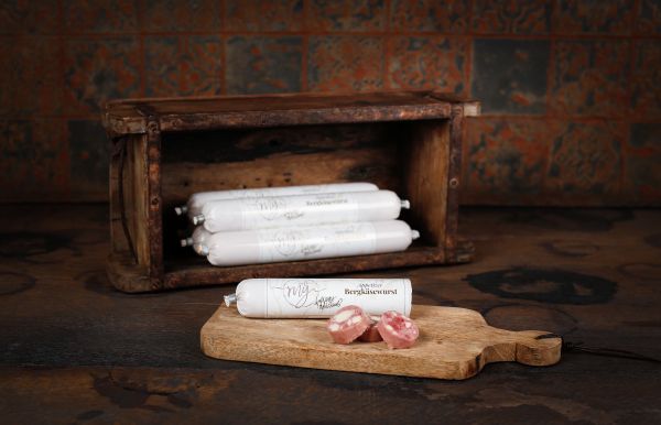 Paul & Paulina trainingsworst Bergkaasworst (100gr) - Shop with Marley's